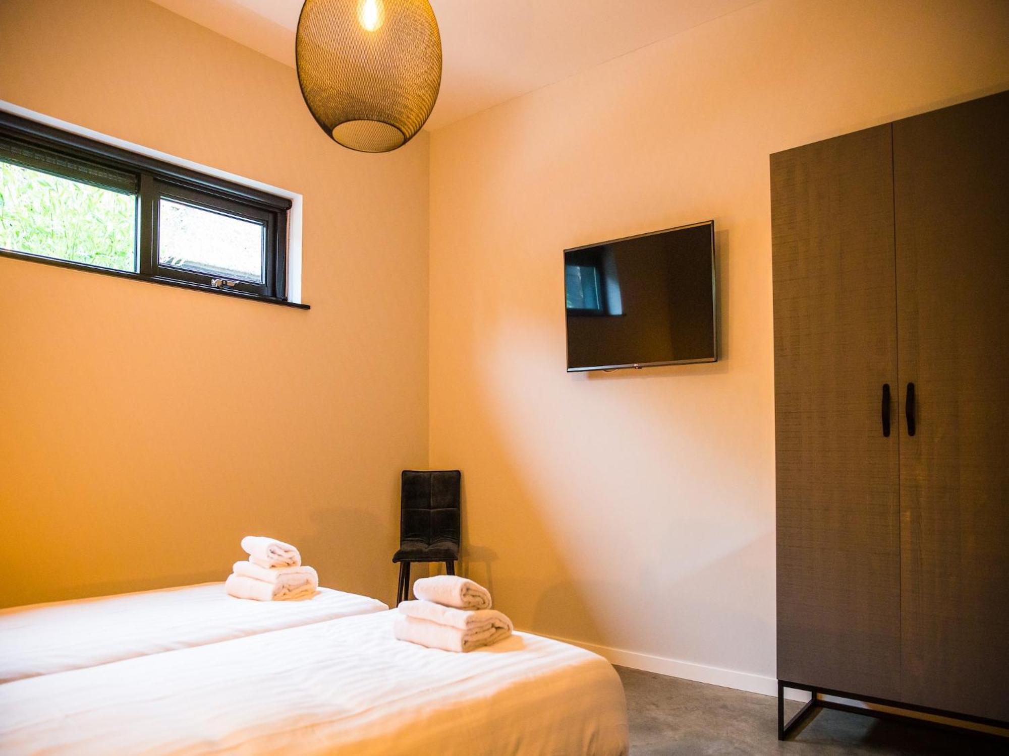 Cozy Holiday Home In Vrouwenpolder Close To The Beach 外观 照片